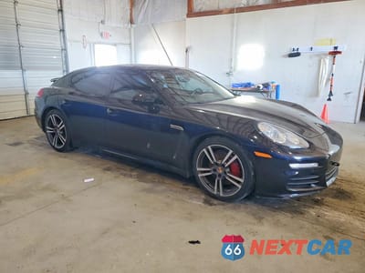 Czwarte zdjęcie samochodu z boku: 2014 PORSCHE PANAMERA 2 VIN:WP0AA2A73EL005644 - miniatura