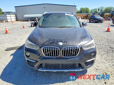 Piąte zdjęcie samochodu w środku: 2017 BMW X1 XDRIVE28I VIN:WBXHT3Z31H4A57214 - miniatura
