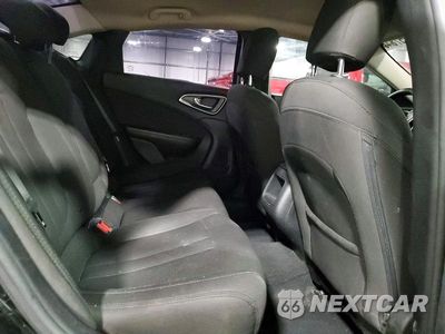 Zdjęcie 10 z 12 samochodu: 2016 CHRYSLER 200 LIMITED VIN:1C3CCCAB9GN107538 - miniatura