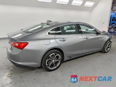 Trzecie zdjęcie samochodu z tyłu: 2023 CHEVROLET MALIBU LT VIN:1G1ZD5ST7PF214421 - miniatura