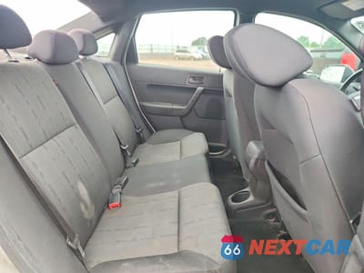 Zdjęcie 10 z 12 samochodu: 2010 FORD FOCUS SE VIN:1FAHP3FN2AW138355 - miniatura