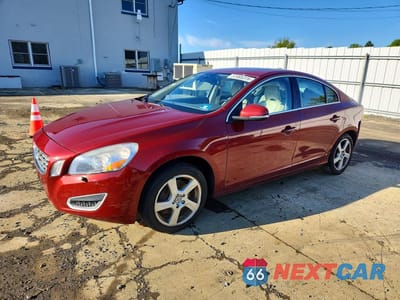 2012 VOLVO S60 T5 YV1622FS0C2030756 - główne zdjęcie licytacji z USA - miniatura
