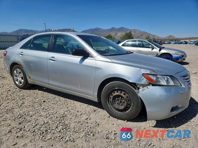 Czwarte zdjęcie samochodu z boku: 2007 TOYOTA CAMRY LE V6 VIN:4T1BK46KX7U015977 - miniatura