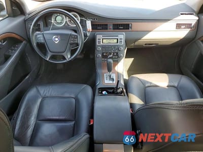 Zdjęcie 8 z 13 samochodu: 2011 VOLVO XC70 3.2 VIN:YV4940BZ8B1114930 - miniatura