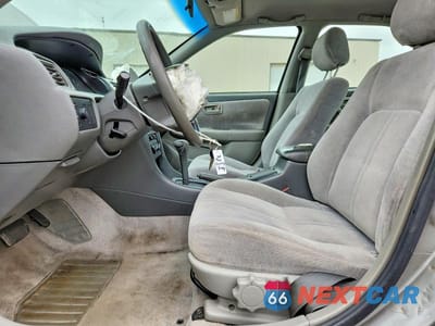 Zdjęcie 7 z 12 samochodu: 1998 TOYOTA CAMRY LE VIN:JT2BG22K0W0103788 - miniatura