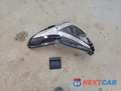 Zdjęcie 13 z 14 samochodu: 2024 SUBARU FORESTER PREMIUM VIN:JF2SKACC8RH421320 - miniatura