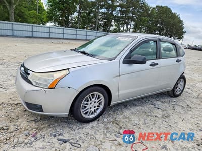2010 FORD FOCUS SE 1FAHP3FNXAW156859 - główne zdjęcie licytacji z USA - miniatura