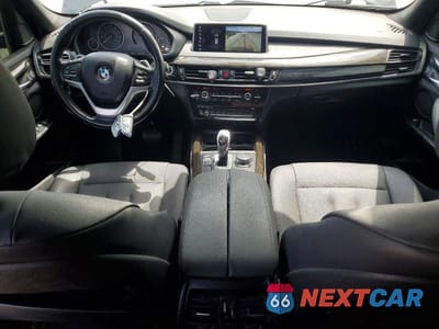Zdjęcie 8 z 13 samochodu: 2018 BMW X5 SDRIVE35I VIN:5UXKR2C53J0Z17967 - miniatura