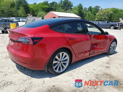 Trzecie zdjęcie samochodu z tyłu: 2018 TESLA MODEL 3 VIN:5YJ3E1EB4JF146256 - miniatura