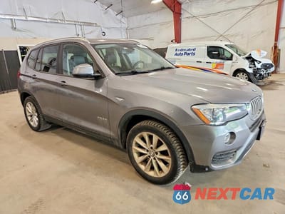 Czwarte zdjęcie samochodu z boku: 2016 BMW X3 XDRIVE28I VIN:5UXWX9C54G0D65214 - miniatura
