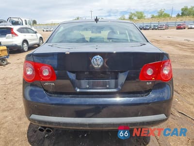 Zdjęcie 6 z 12 samochodu: 2007 VOLKSWAGEN JETTA 2.5 OPTION PACKAGE 1 VIN:3VWRF71K37M045520 - miniatura