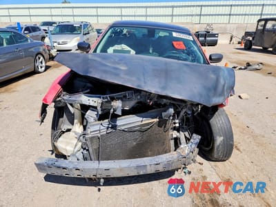Piąte zdjęcie samochodu w środku: 2016 CHRYSLER 300 LIMITED VIN:2C3CCAAG3GH141936 - miniatura