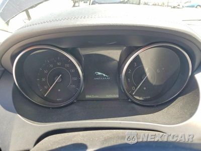 Zdjęcie 9 z 14 samochodu: 2020 JAGUAR E-PACE VIN:SADFK2FX2L1Z85327 - miniatura