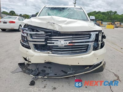 Piąte zdjęcie samochodu w środku: 2015 CHEVROLET SUBURBAN K1500 LTZ VIN:1GNSKKKC1FR156825 - miniatura