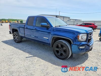 Czwarte zdjęcie samochodu z boku: 2019 GMC SIERRA LIMITED K1500 VIN:2GTV2LEC1K1219528 - miniatura