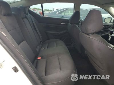 Zdjęcie 10 z 13 samochodu: 2019 NISSAN ALTIMA S VIN:1N4BL4BV0KC175100 - miniatura