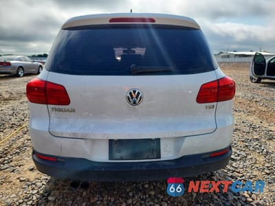 Zdjęcie 6 z 12 samochodu: 2017 VOLKSWAGEN TIGUAN S VIN:WVGAV7AX8HK027467 - miniatura