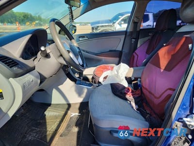 Zdjęcie 7 z 12 samochodu: 2017 HYUNDAI ACCENT SE VIN:KMHCT4AE3HU224837 - miniatura