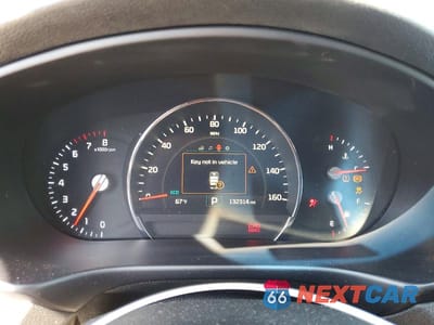 Zdjęcie 9 z 13 samochodu: 2016 KIA SORENTO EX VIN:5XYPH4A52GG044322 - miniatura