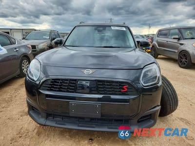 Piąte zdjęcie samochodu w środku: 2025 MINI COUNTRYMAN S ALL4 VIN:WMZ23GA03S7P95403 - miniatura