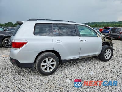Trzecie zdjęcie samochodu z tyłu: 2012 TOYOTA HIGHLANDER SE VIN:5TDBK3EH0CS137881 - miniatura