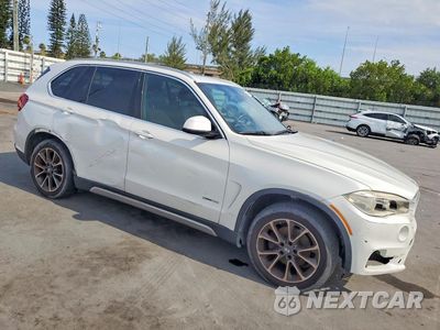 Czwarte zdjęcie samochodu z boku: 2018 BMW X5 SDRIVE35I XLINE VIN:5UXKR2C58J0Z20976 - miniatura