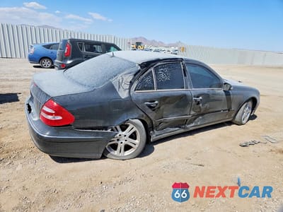 Trzecie zdjęcie samochodu z tyłu: 2006 MERCEDES-BENZ E 350 VIN:WDBUF56J36A936466 - miniatura
