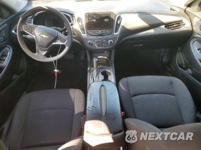 Zdjęcie 8 z 13 samochodu: 2020 CHEVROLET MALIBU LT VIN:1G1ZD5ST2LF118576 - miniatura