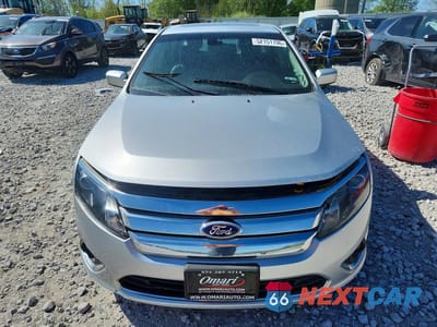 Piąte zdjęcie samochodu w środku: 2011 FORD FUSION HYBRID VIN:3FADP0L33BR154259 - miniatura