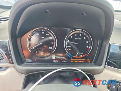 Zdjęcie 9 z 13 samochodu: 2019 BMW X1 XDRIVE28I VIN:WBXHT3C54K5L37167 - miniatura