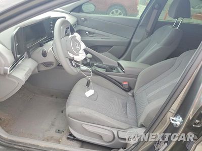 Zdjęcie 7 z 12 samochodu: 2025 HYUNDAI ELANTRA SE VIN:KMHLL4DG5SU089882 - miniatura