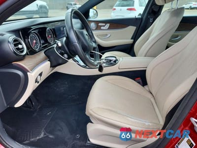 Zdjęcie 7 z 13 samochodu: 2017 MERCEDES-BENZ E 300 VIN:WDDZF4JB0HA284559 - miniatura