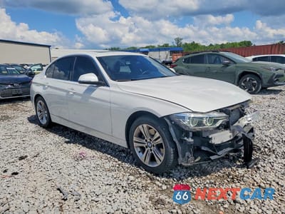 Czwarte zdjęcie samochodu z boku: 2017 BMW 330 XI VIN:WBA8D9G3XHNU66025 - miniatura