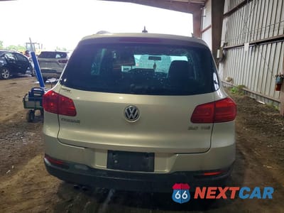 Zdjęcie 6 z 12 samochodu: 2014 VOLKSWAGEN TIGUAN S VIN:WVGAV3AX2EW556751 - miniatura