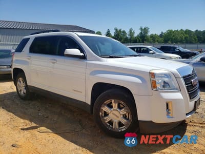 Czwarte zdjęcie samochodu z boku: 2015 GMC TERRAIN SLT VIN:2GKFLXEK2F6257931 - miniatura