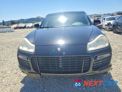 Piąte zdjęcie samochodu w środku: 2009 PORSCHE CAYENNE GTS VIN:WP1AD29P79LA62431 - miniatura