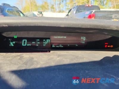 Zdjęcie 9 z 12 samochodu: 2010 TOYOTA PRIUS IV VIN:JTDKN3DUXA0220787 - miniatura