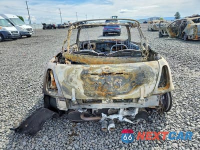 Zdjęcie 6 z 12 samochodu: 2005 MINI COOPER S VIN:WMWRH33455TF83252 - miniatura