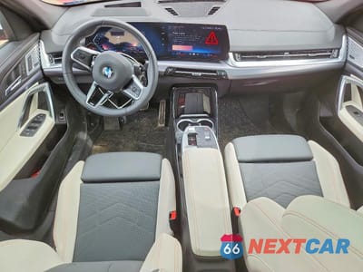 Zdjęcie 8 z 13 samochodu: 2025 BMW X2 XDRIVE28I VIN:WBX63GM02S5223427 - miniatura