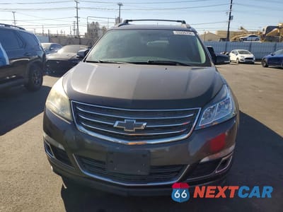 Piąte zdjęcie samochodu w środku: 2015 CHEVROLET TRAVERSE LT VIN:1GNKRHKD1FJ352091 - miniatura