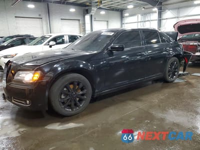2014 CHRYSLER 300 S 2C3CCAGG7EH273649 - główne zdjęcie licytacji z USA - miniatura