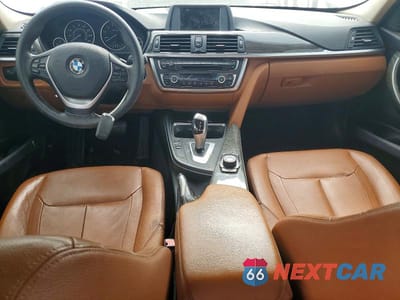 Zdjęcie 8 z 12 samochodu: 2013 BMW 328 XI VIN:WBA3B3C5XDF539614 - miniatura