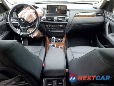 Zdjęcie 8 z 12 samochodu: 2016 BMW X3 XDRIVE28I VIN:5UXWX9C57G0D83660 - miniatura