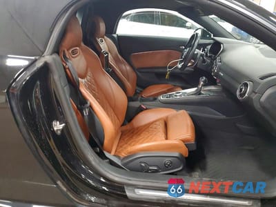 Zdjęcie 10 z 12 samochodu: 2017 AUDI TT VIN:TRUT5CFV7H1010670 - miniatura