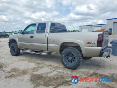 Drugie zdjęcie samochodu z przodu: 2002 GMC NEW SIERRA K1500 VIN:2GTEK19T521249873 - miniatura
