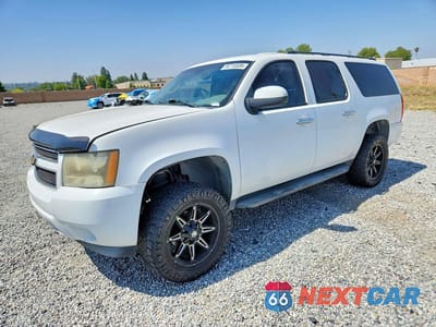 2008 CHEVROLET SUBURBAN C1500 LS 1GNFC16028R101747 - główne zdjęcie licytacji z USA - miniatura