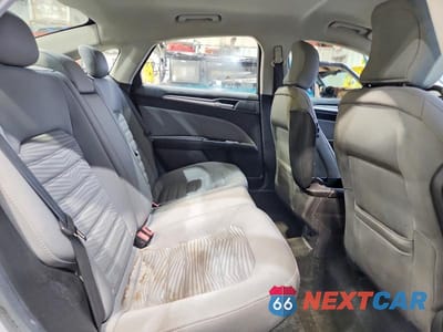 Zdjęcie 10 z 12 samochodu: 2016 FORD FUSION S VIN:3FA6P0G70GR214642 - miniatura