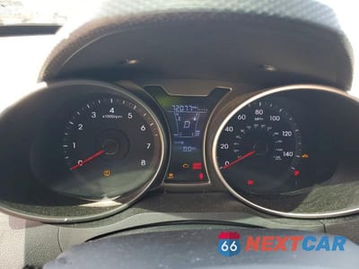 Zdjęcie 9 z 12 samochodu: 2017 HYUNDAI VELOSTER VALUE EDITION VIN:KMHTC6AD9HU317509 - miniatura