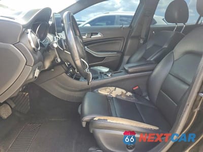 Zdjęcie 7 z 13 samochodu: 2019 MERCEDES-BENZ GLA 250 4MATIC VIN:WDCTG4GB4KJ585373 - miniatura