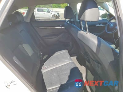 Zdjęcie 11 z 13 samochodu: 2021 KIA SELTOS SX VIN:KNDETCA23M7181803 - miniatura
